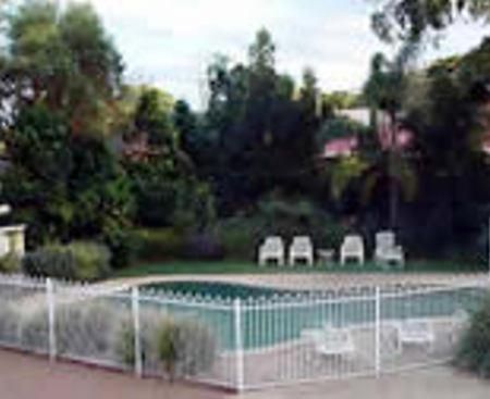 Lake Haven Motor Inn Gorokan Exterior foto